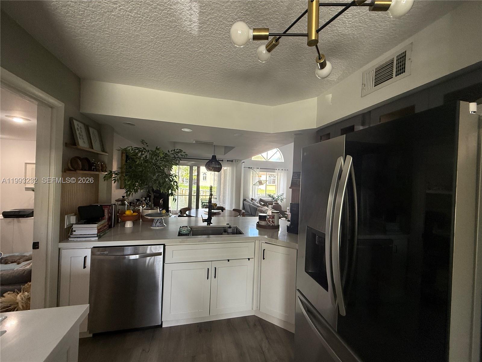 U S LEND LEASE PLAT NO ON - Residential