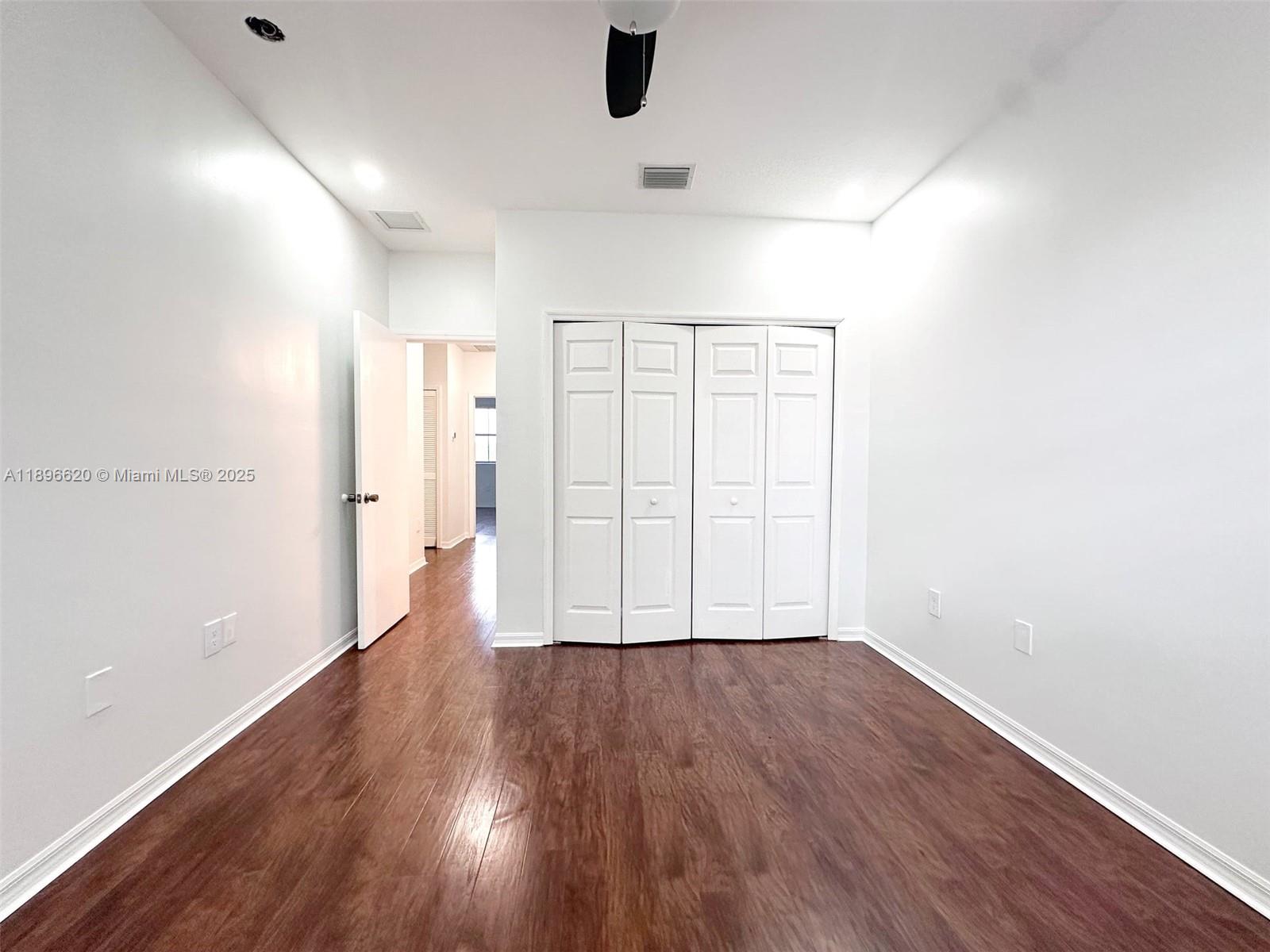 EGRET LAKES ESTATES SEC 4 - Residential Lease