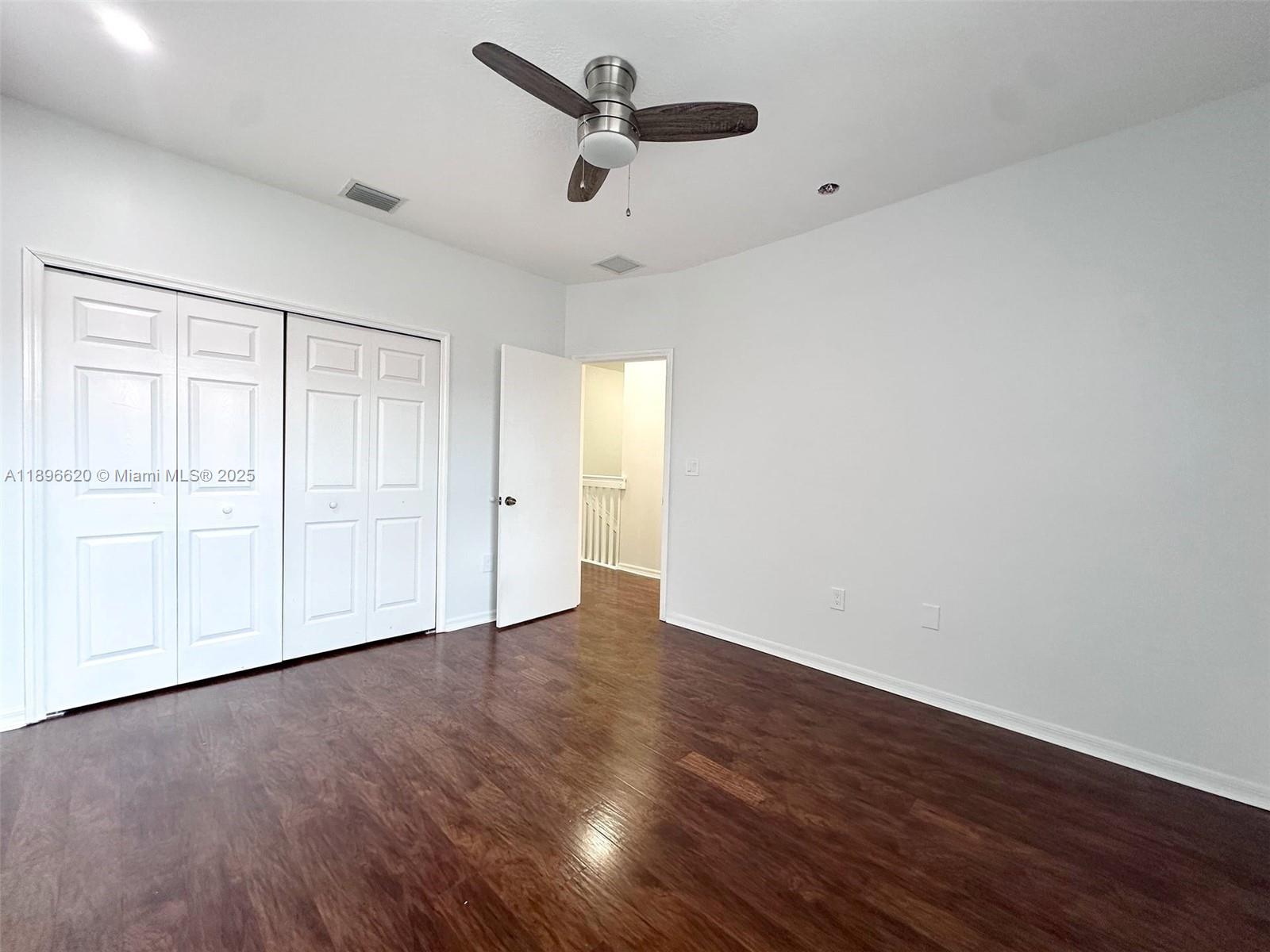 EGRET LAKES ESTATES SEC 4 - Residential Lease