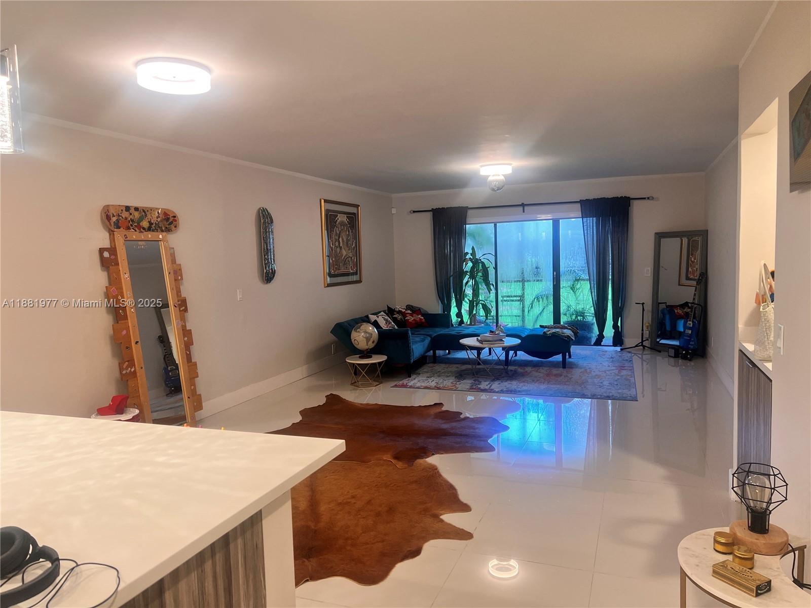 GARDENS AT BONAVENTURE 14 - Residential