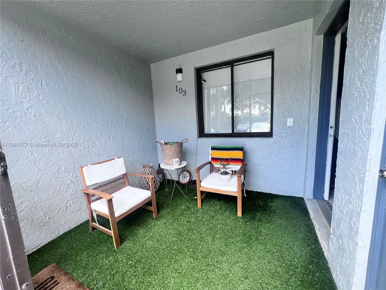 GARDENS AT BONAVENTURE 14 - Residential