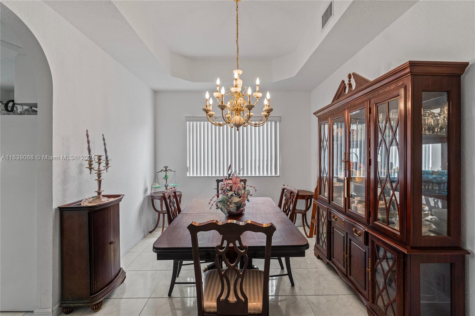 EXETER - Residential