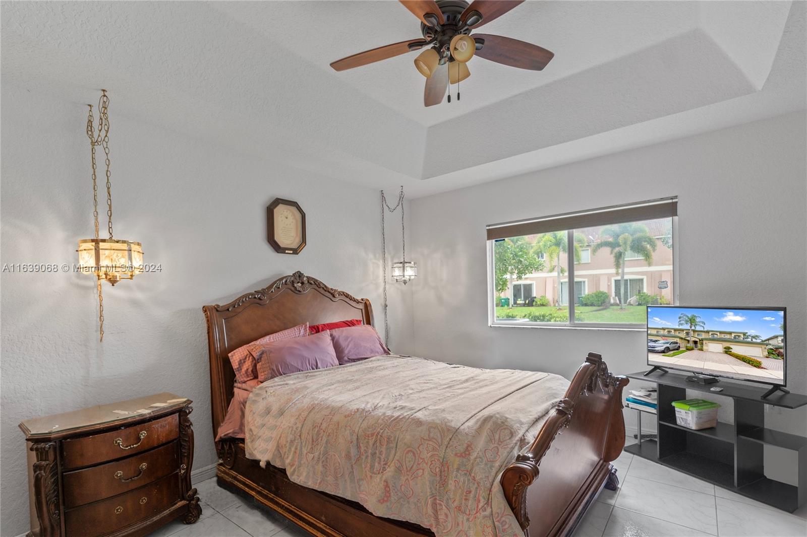 EXETER - Residential