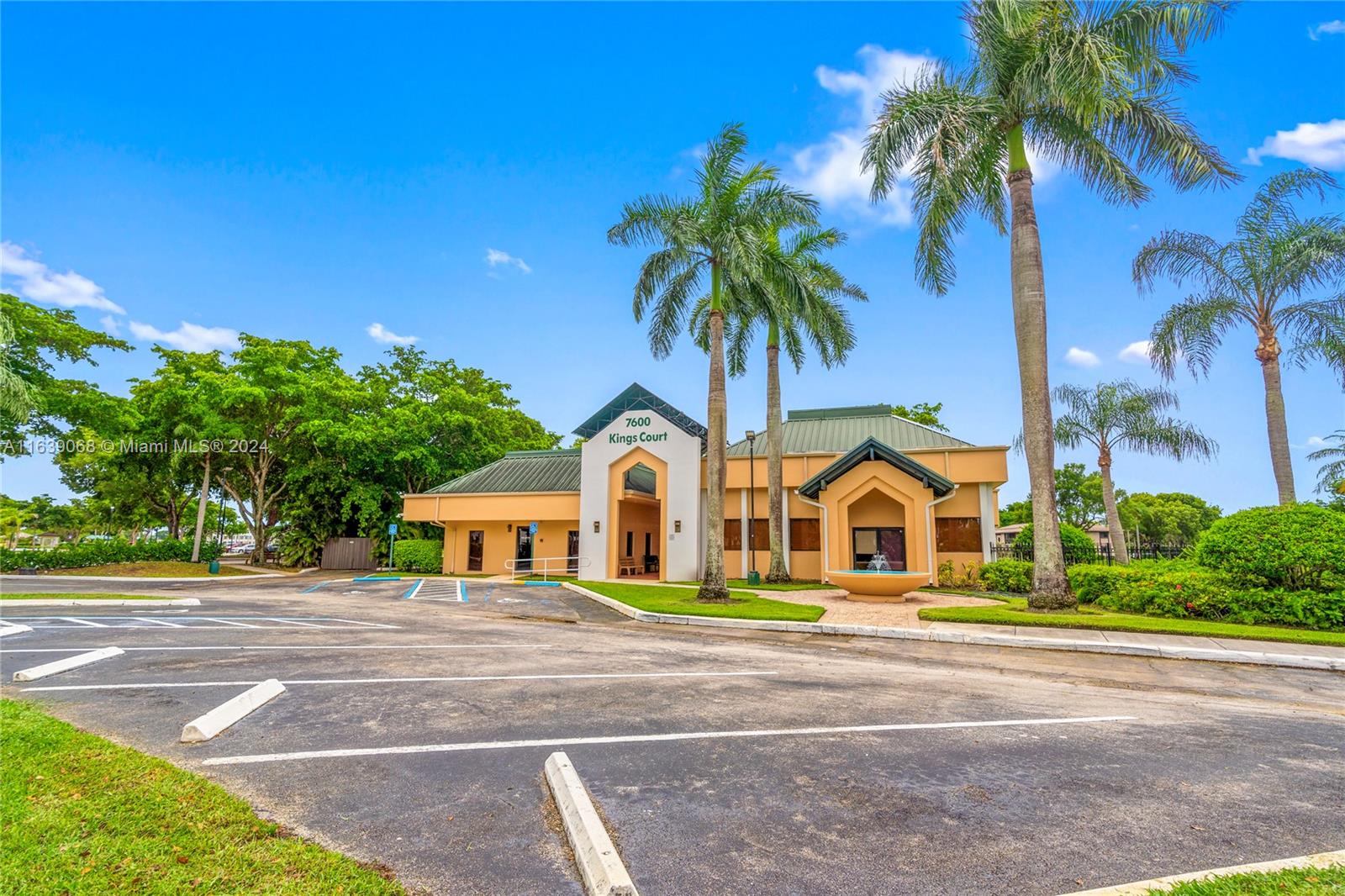 EXETER - Residential