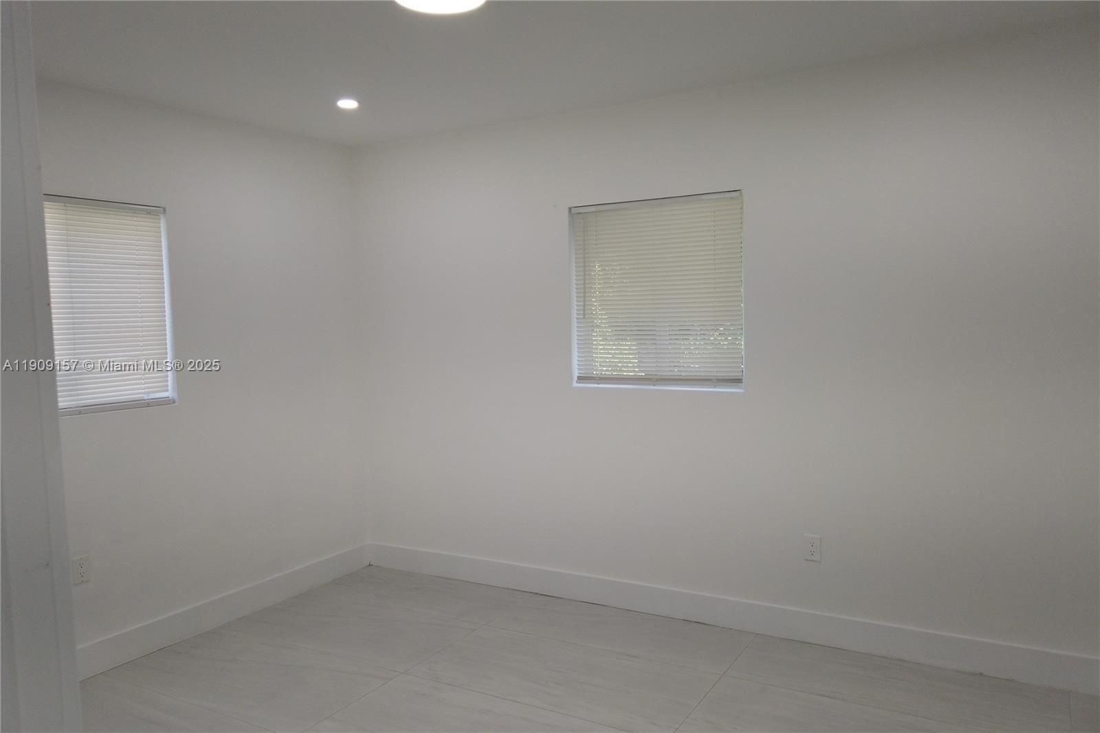 IVES ESTATES SEC 2 - Residential