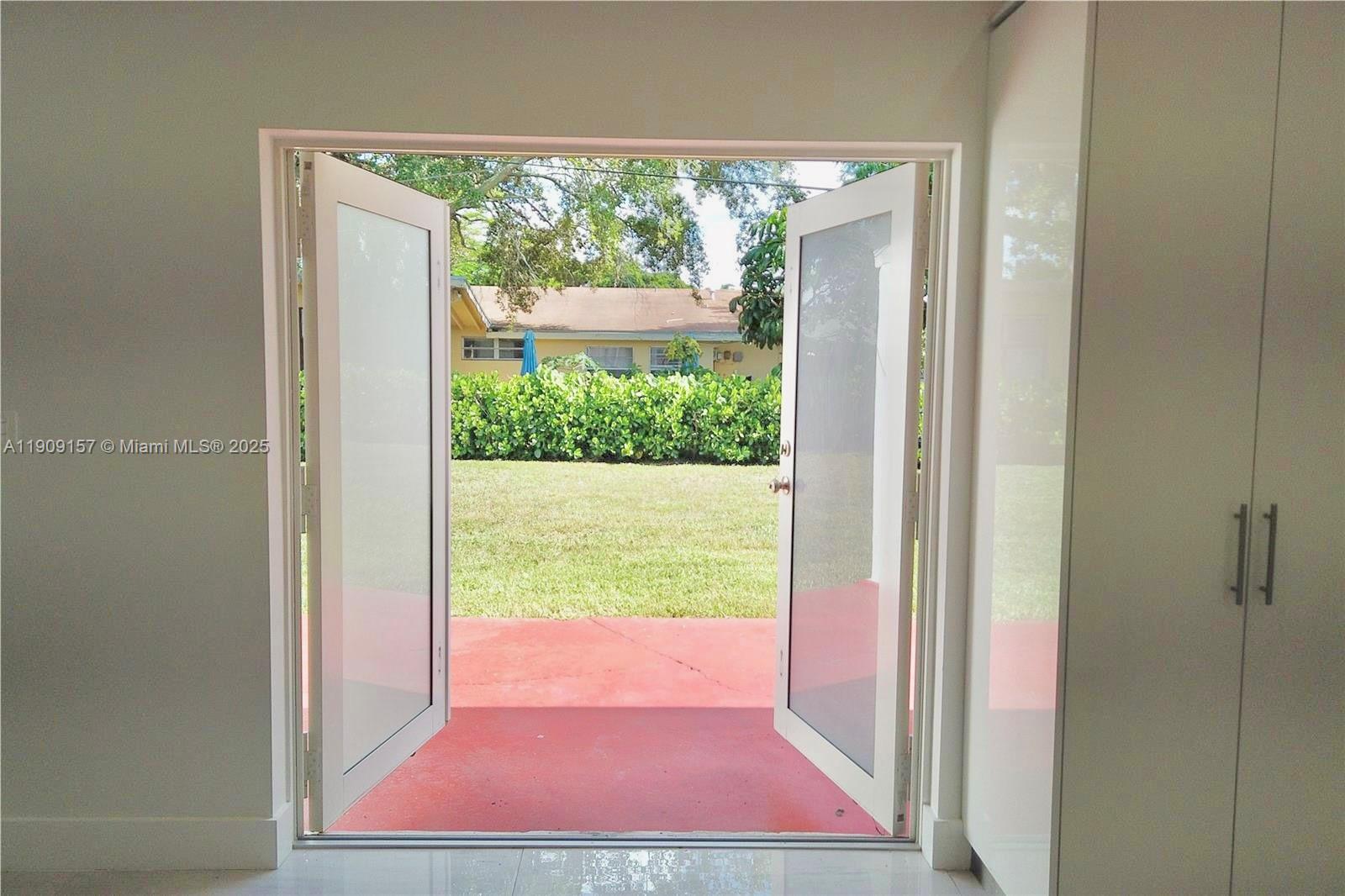 IVES ESTATES SEC 2 - Residential