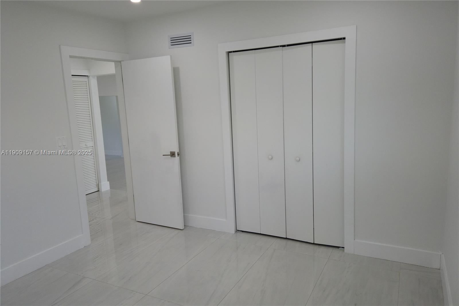 IVES ESTATES SEC 2 - Residential