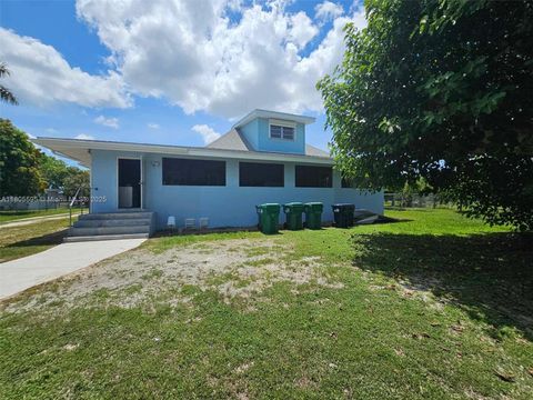 27000 SW 187th Ave Homestead FL 33031