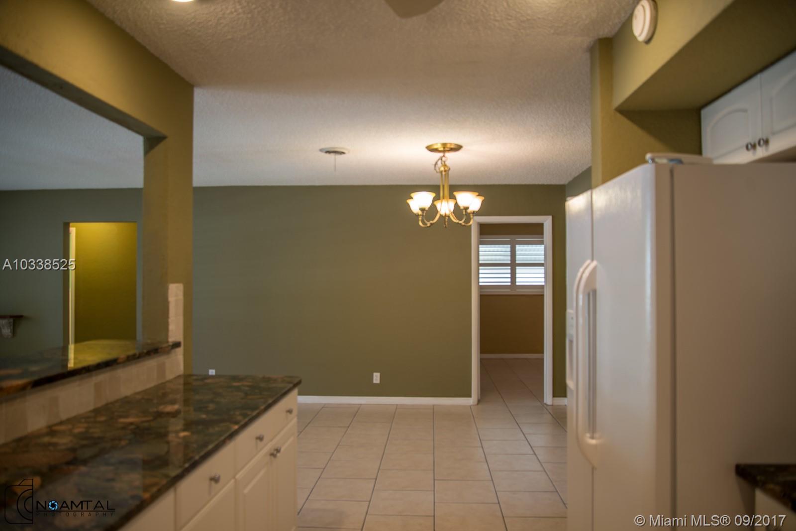 HOLLYWOOD HILLS AMEN PLAT - Residential