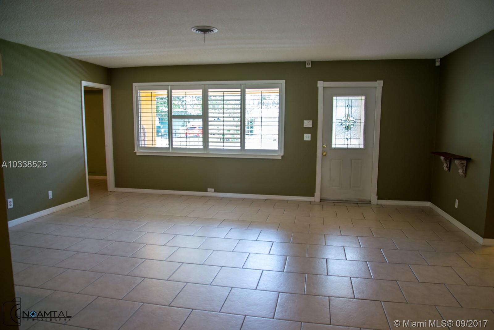 HOLLYWOOD HILLS AMEN PLAT - Residential