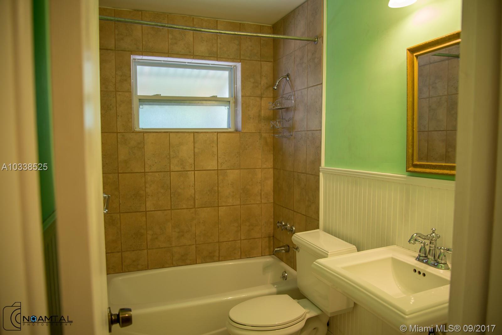 HOLLYWOOD HILLS AMEN PLAT - Residential