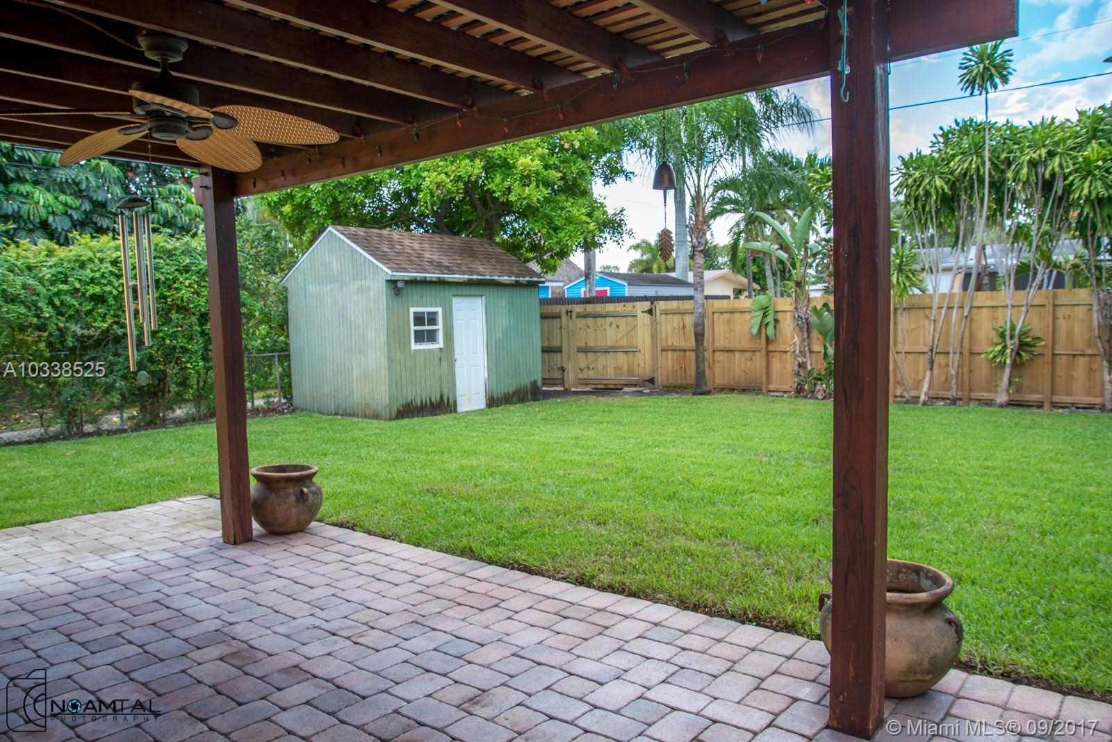 HOLLYWOOD HILLS AMEN PLAT - Residential