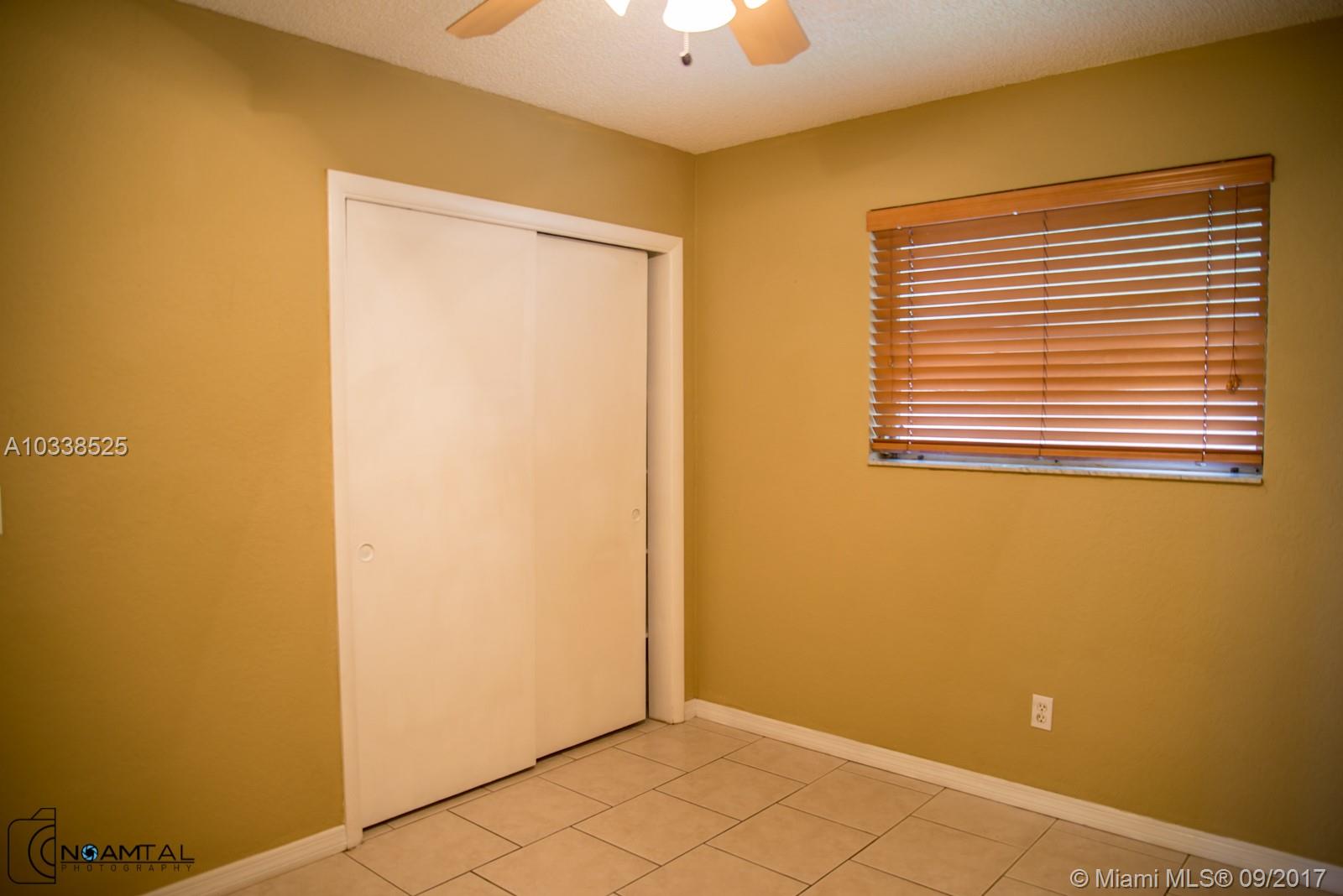 HOLLYWOOD HILLS AMEN PLAT - Residential