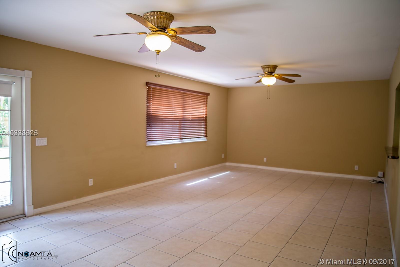 HOLLYWOOD HILLS AMEN PLAT - Residential