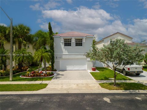 Photo of 15341 NW 4 St, Pembroke Pines, FL 33028 (MLS # A12017959)