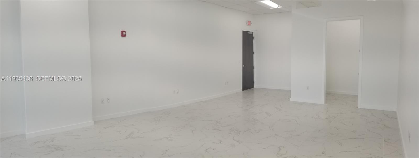 20200 W Dixie Hwy 901 Hwy