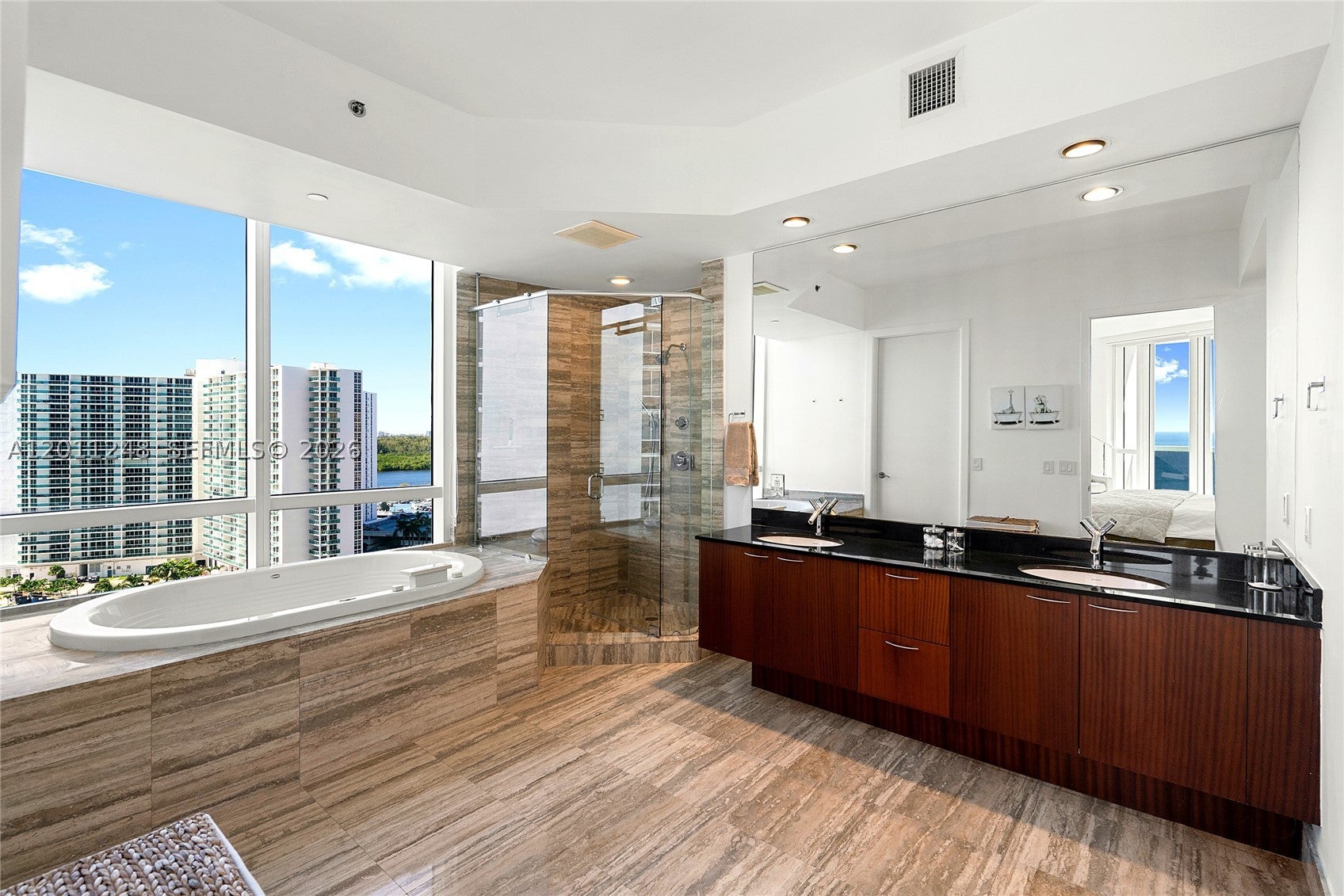 15901 Collins Ave 1206