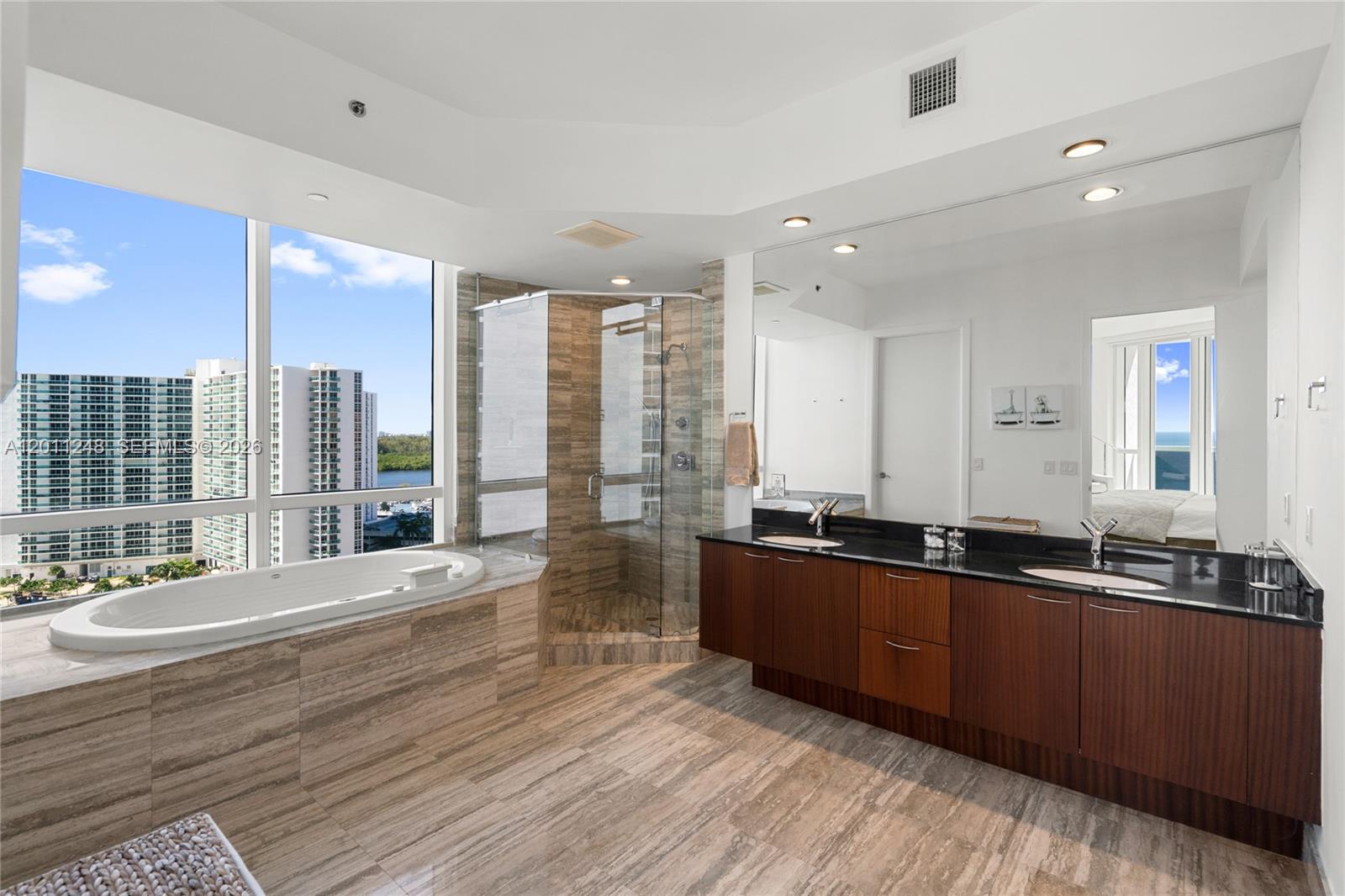 TRUMP TOWER II CONDO - Residential