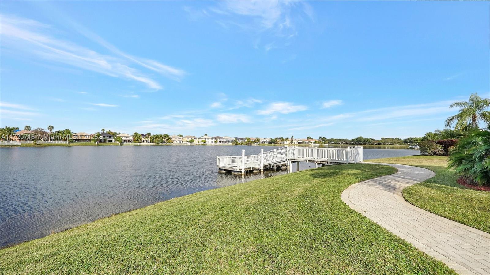 SILVER SHORES (PARCELS A - Residential