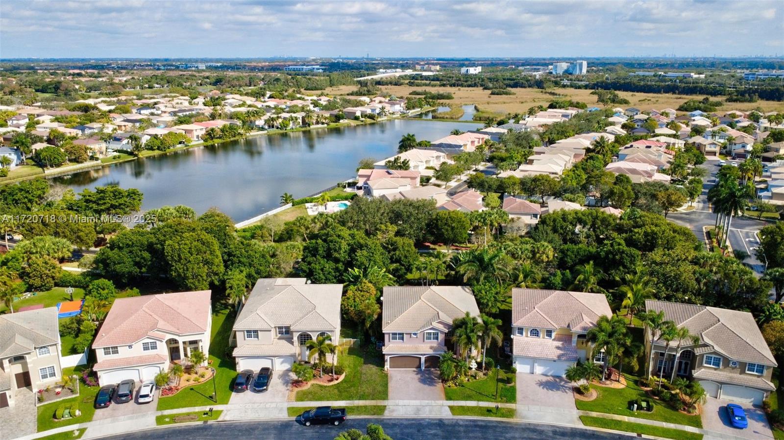 SILVER SHORES (PARCELS A - Residential