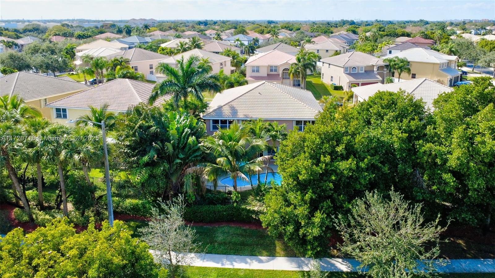 SILVER SHORES (PARCELS A - Residential