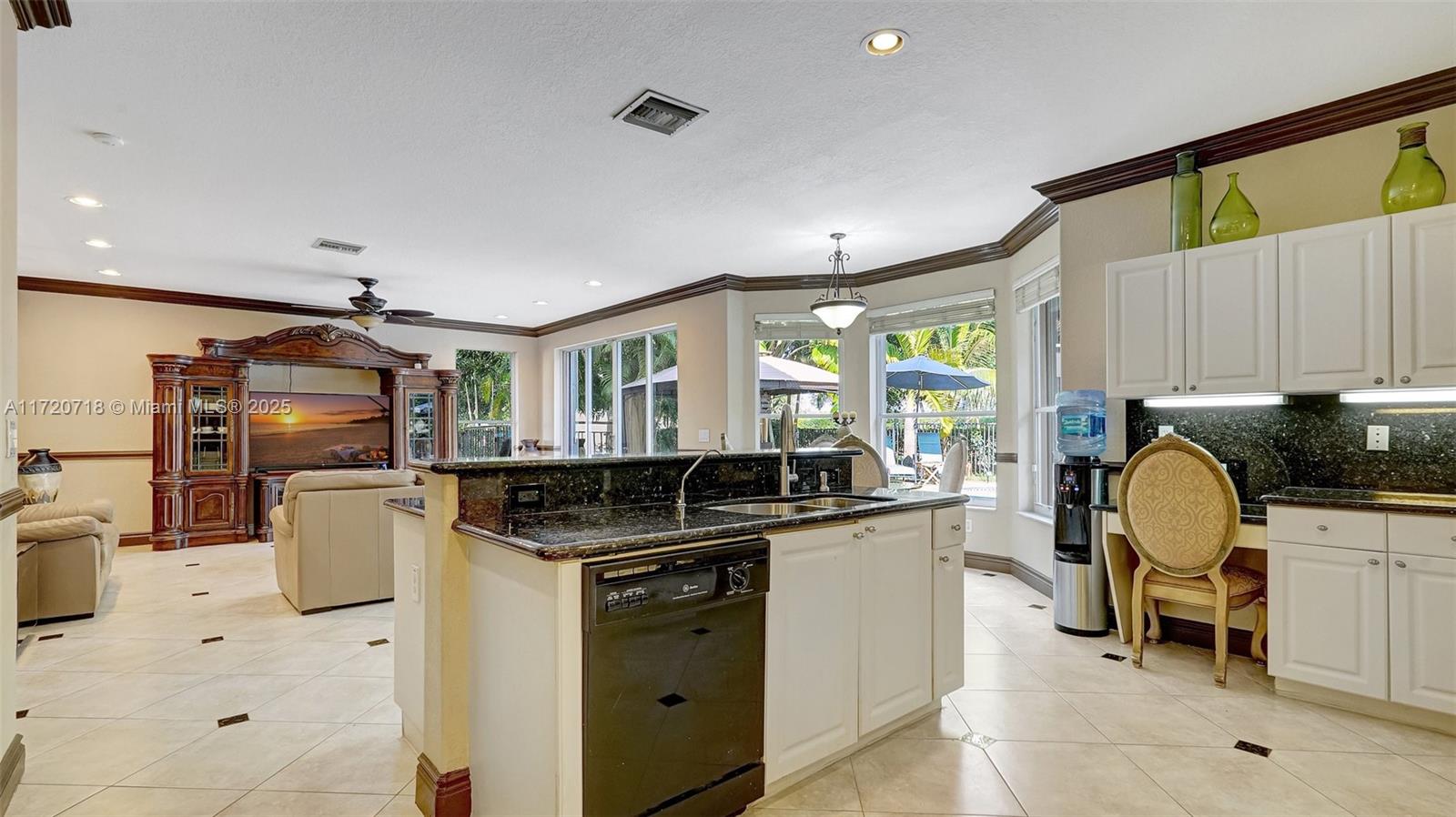 SILVER SHORES (PARCELS A - Residential