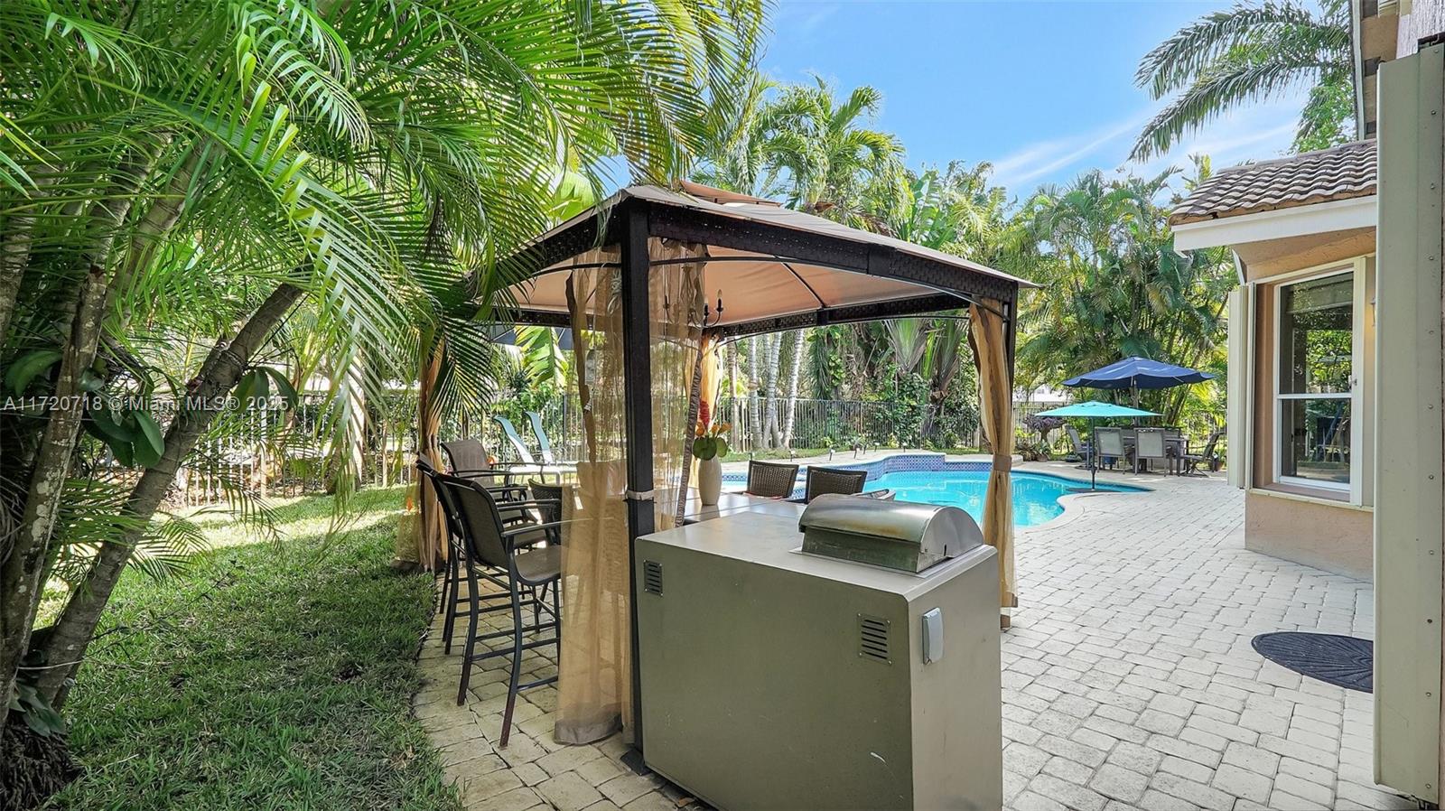 SILVER SHORES (PARCELS A - Residential
