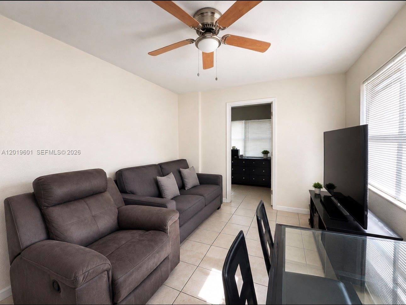 N MIAMI ESTATES - Residential Income
