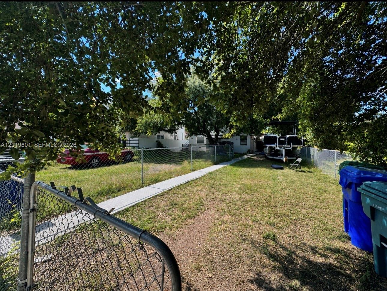 N MIAMI ESTATES - Residential Income