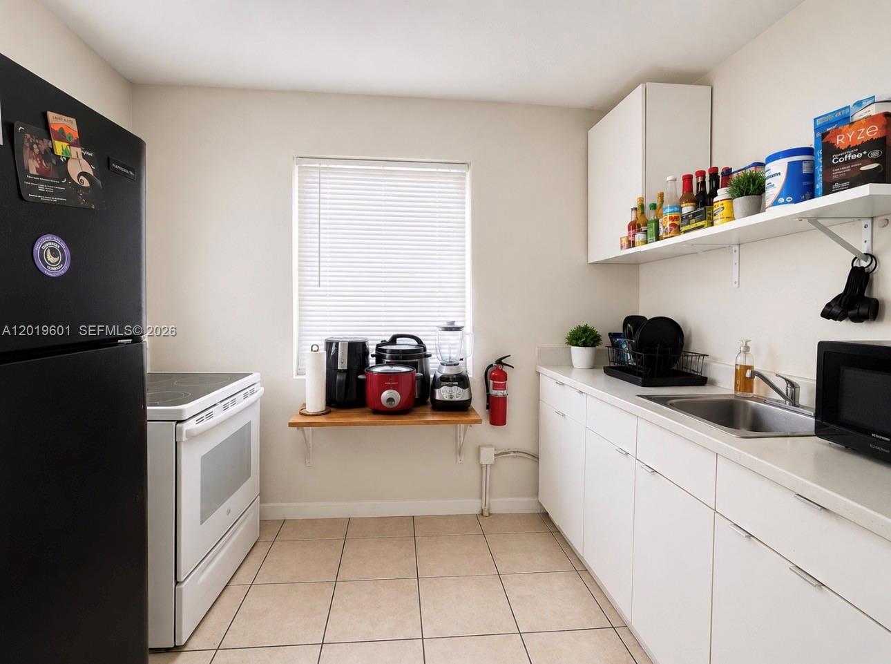 N MIAMI ESTATES - Residential Income