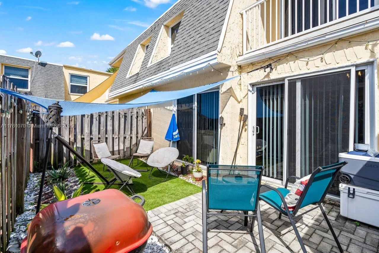 Boynton Beach, Florida 33435, United States, 2 Bedrooms Bedrooms, ,2 BathroomsBathrooms,Residential,Active,86319