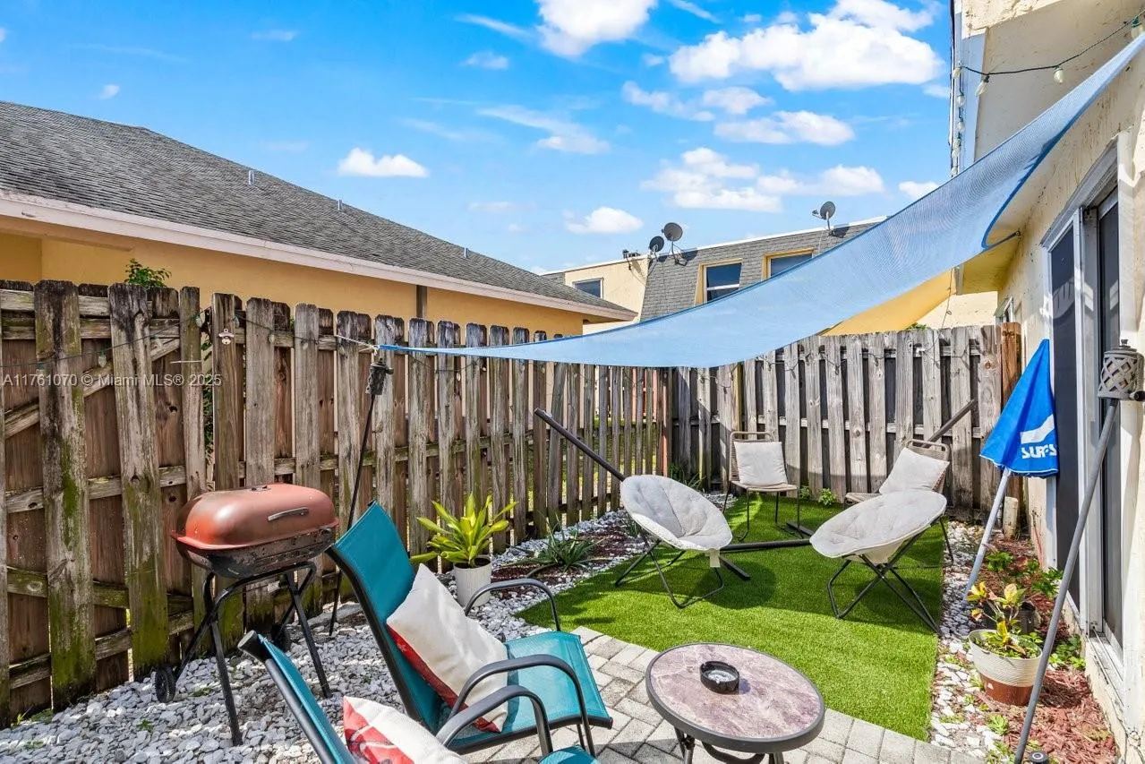 Boynton Beach, Florida 33435, United States, 2 Bedrooms Bedrooms, ,2 BathroomsBathrooms,Residential,Active,86319