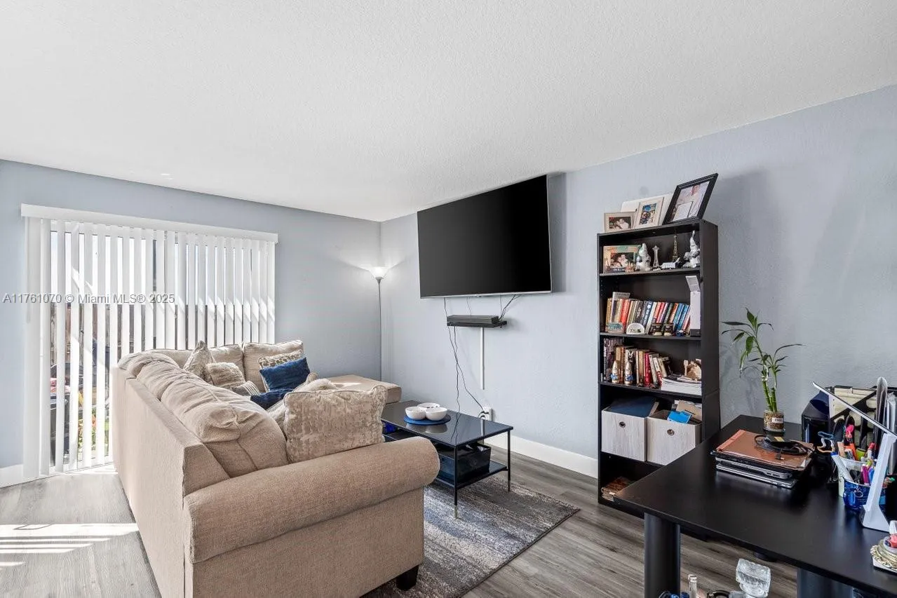 Boynton Beach, Florida 33435, United States, 2 Bedrooms Bedrooms, ,2 BathroomsBathrooms,Residential,Active,86319