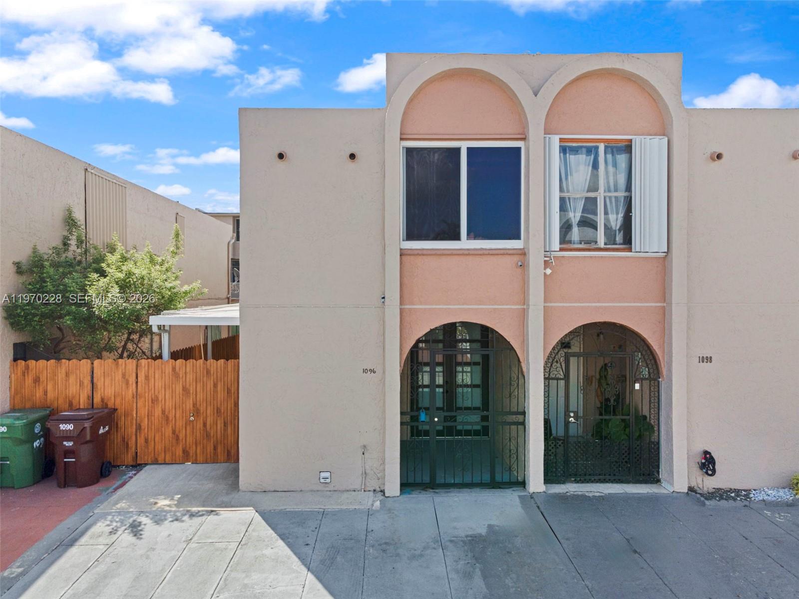 MANGO HILL CONDO NO 3 - Residential Lease