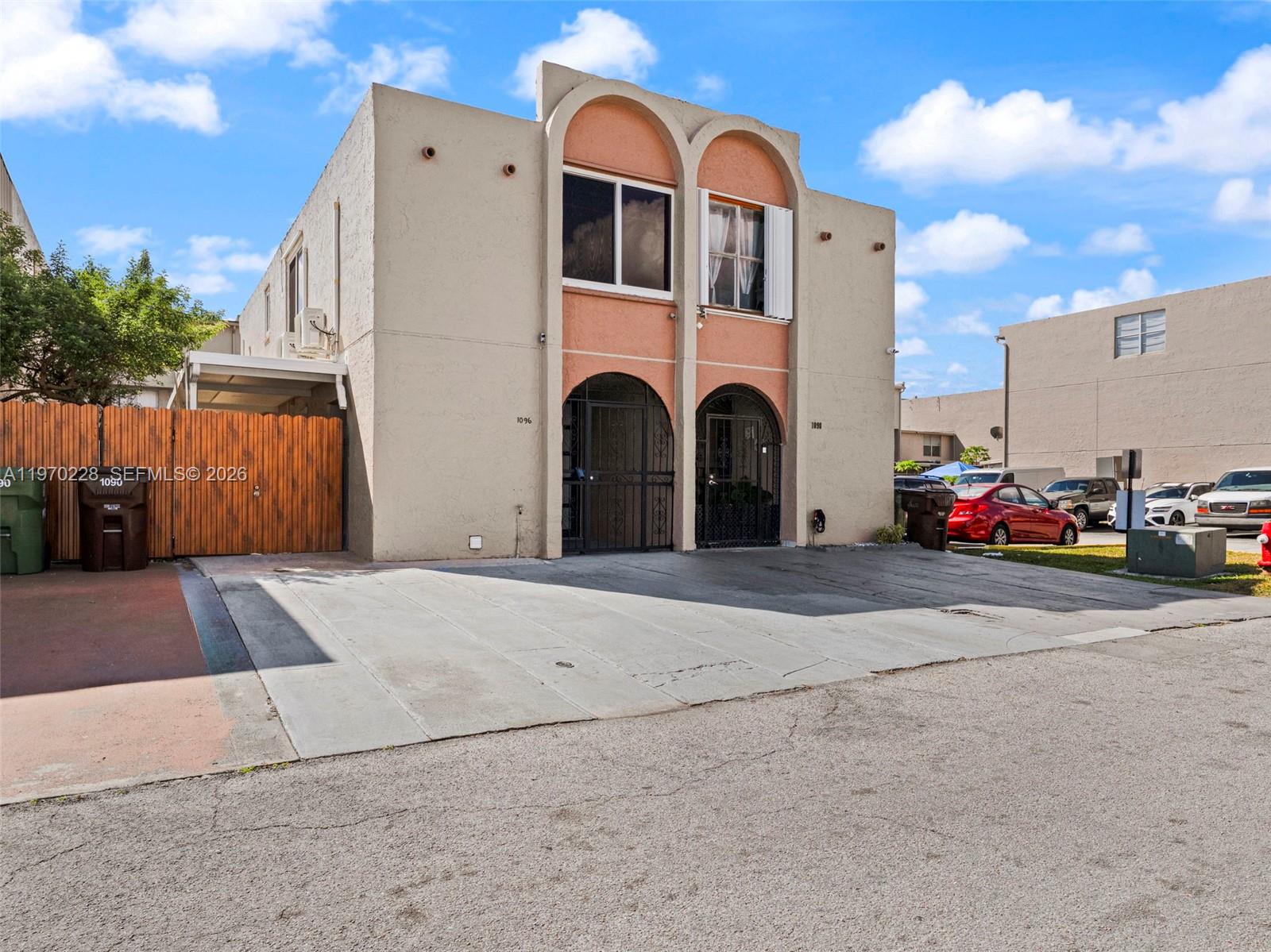 MANGO HILL CONDO NO 3 - Residential Lease