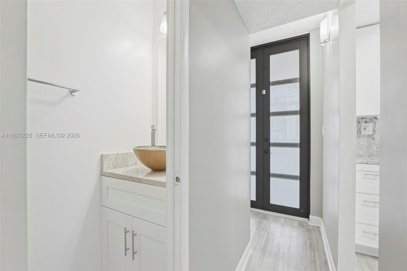 MANGO HILL CONDO NO 3 - Residential Lease