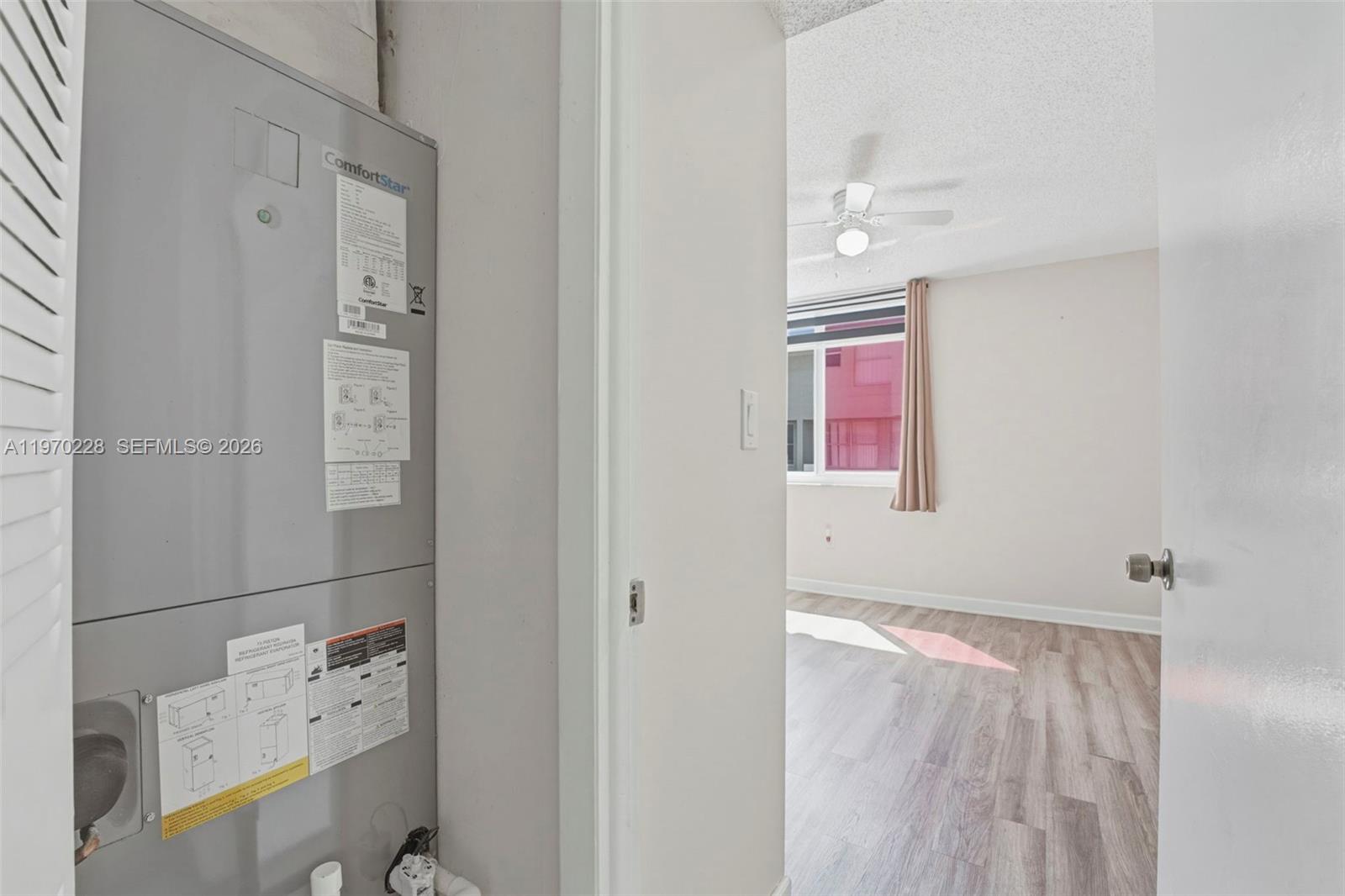 MANGO HILL CONDO NO 3 - Residential Lease