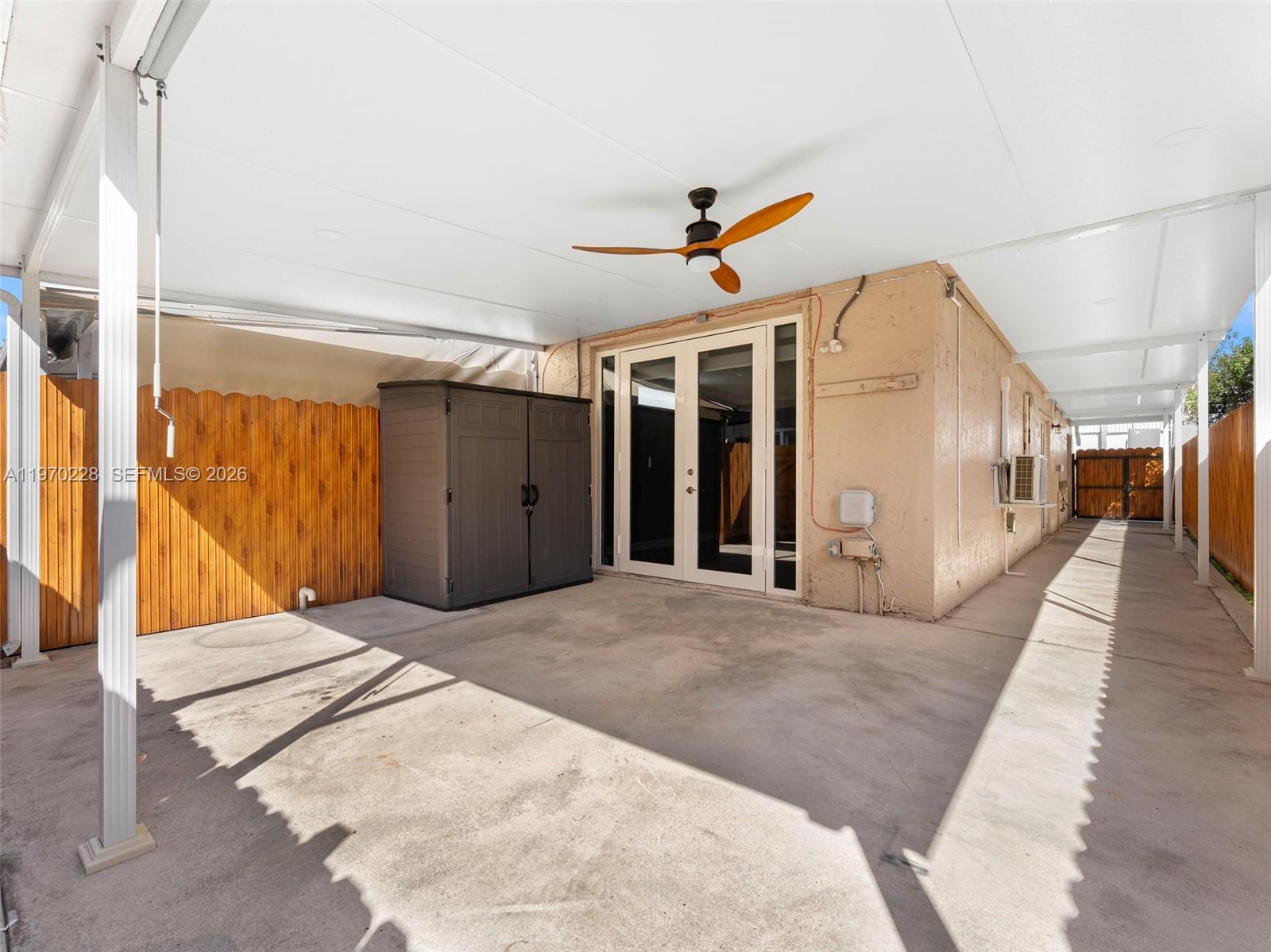 MANGO HILL CONDO NO 3 - Residential Lease