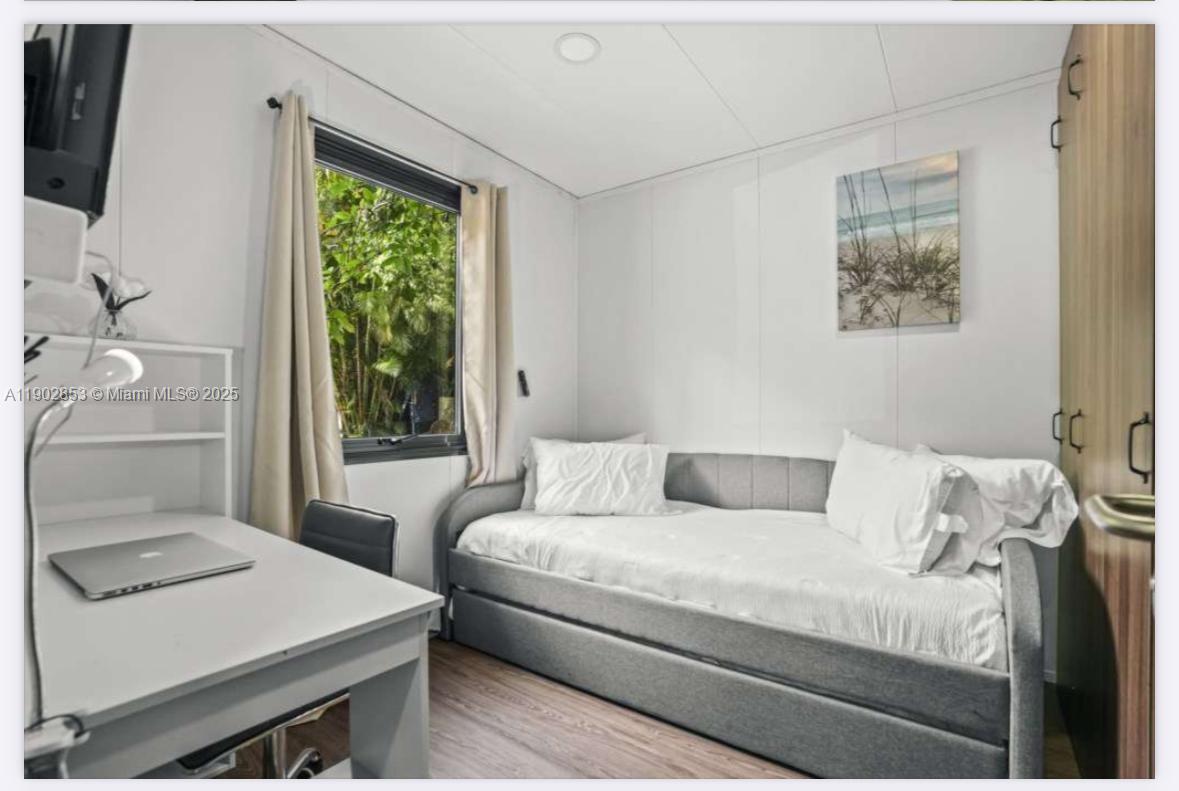 GOLDEN GATE EST UNIT 46 - Residential