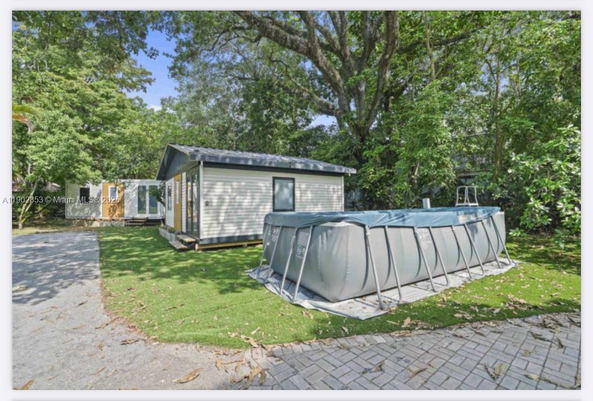 GOLDEN GATE EST UNIT 46 - Residential