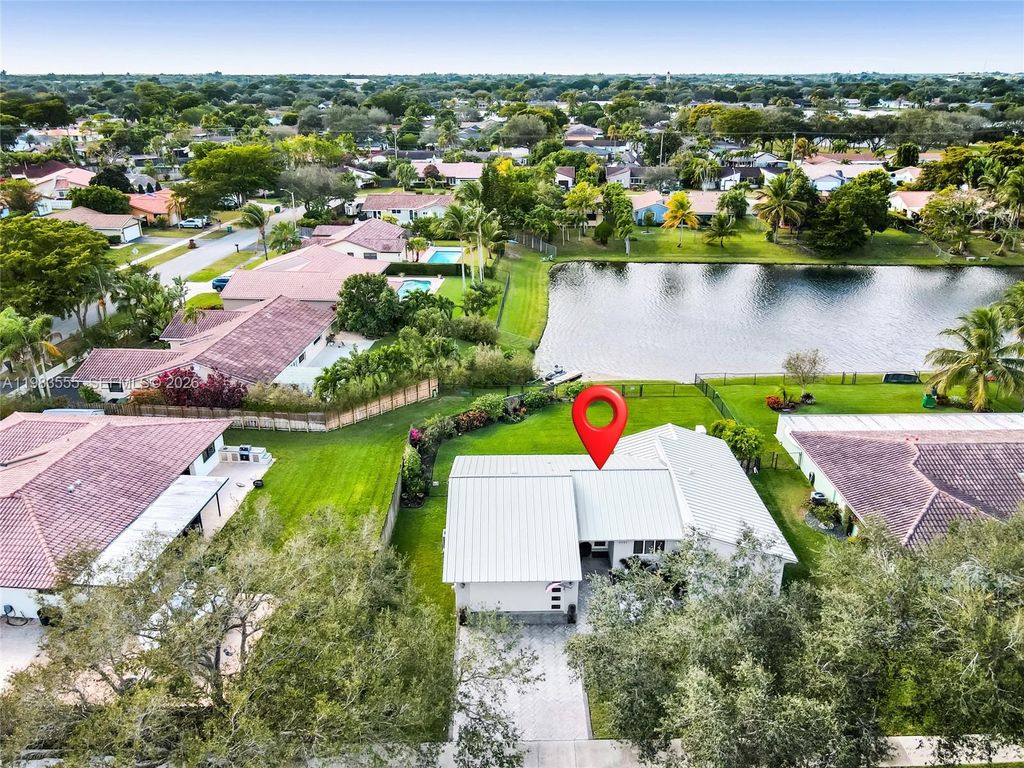 Photo of 5757 SW 113th Ave, Cooper City, FL 33330 (MLS # A11983555)