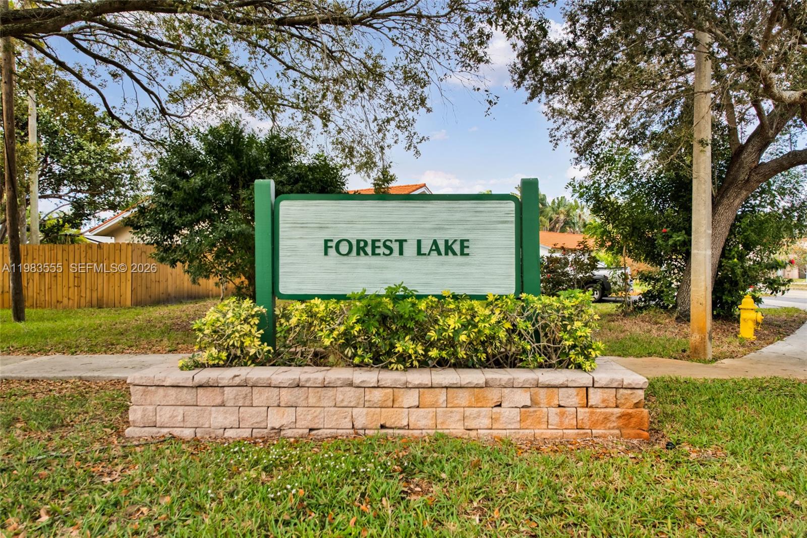 FOREST LAKE - Residential