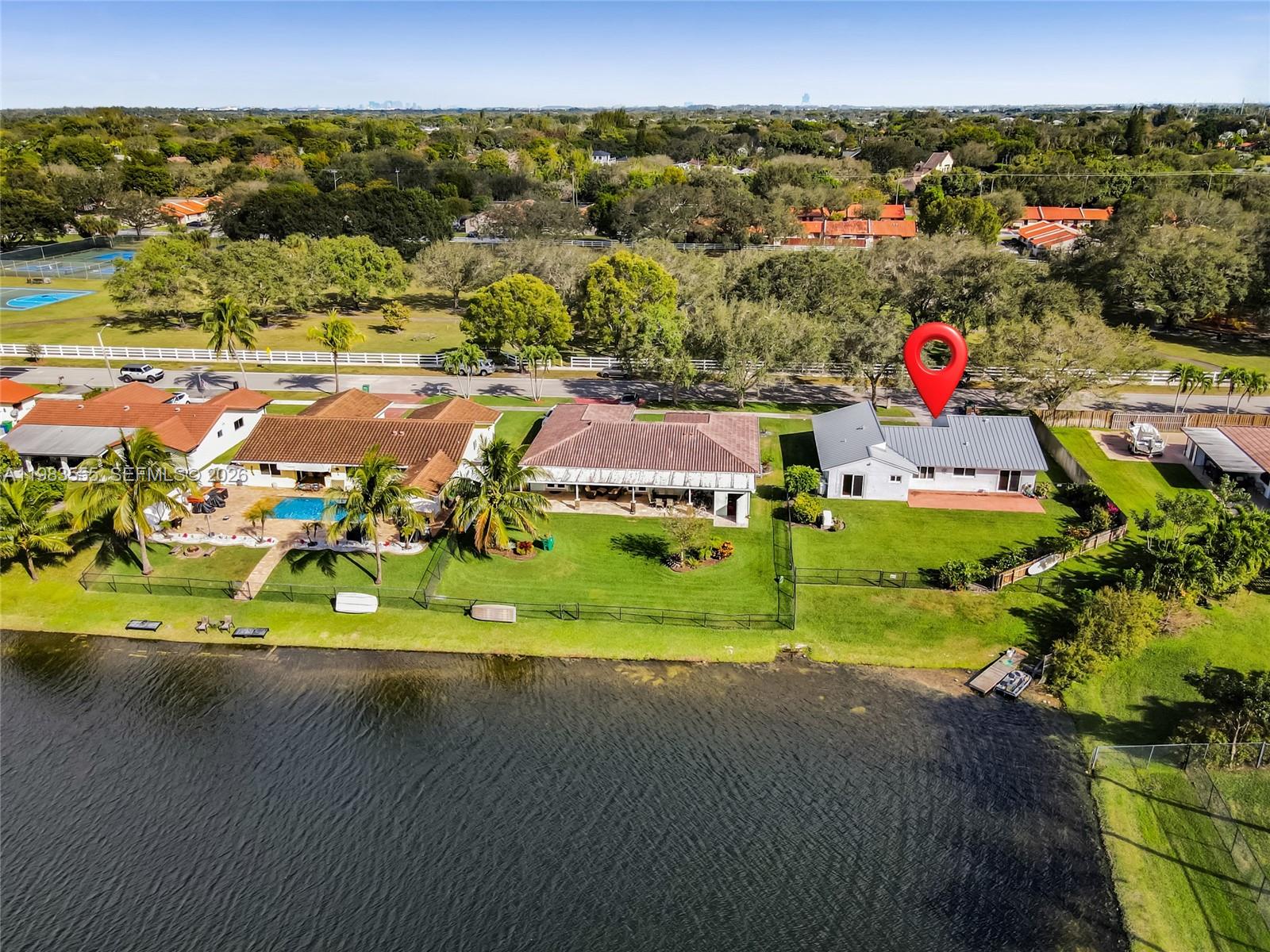 FOREST LAKE - Residential