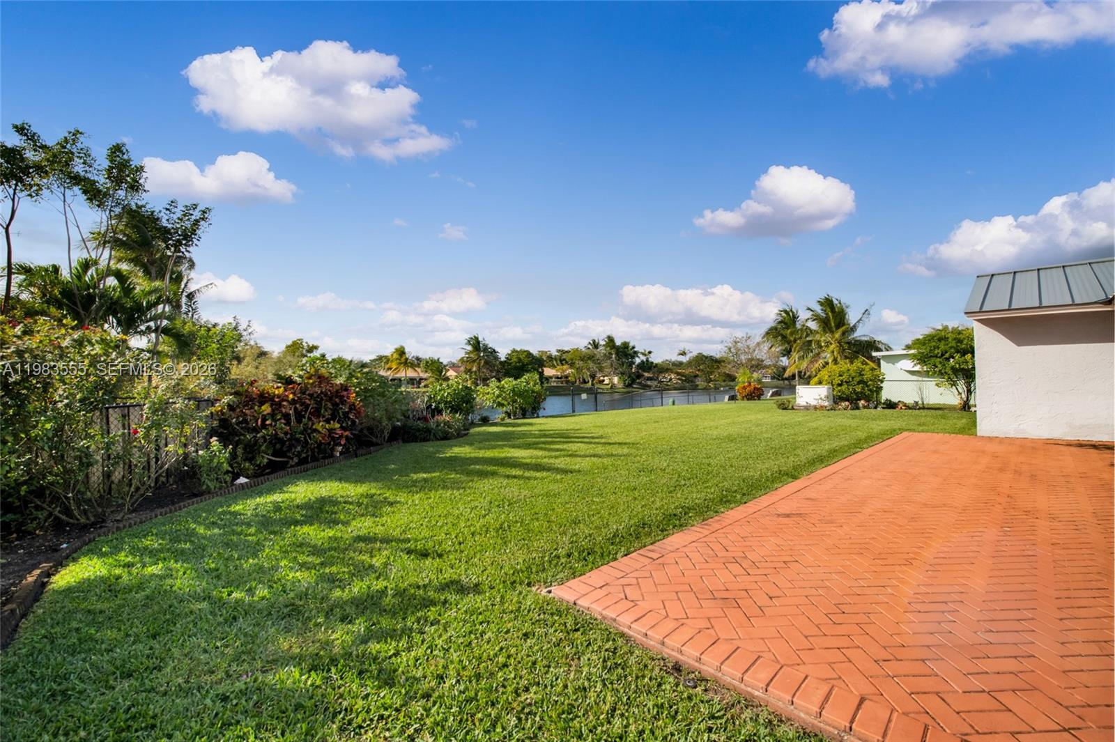 FOREST LAKE - Residential