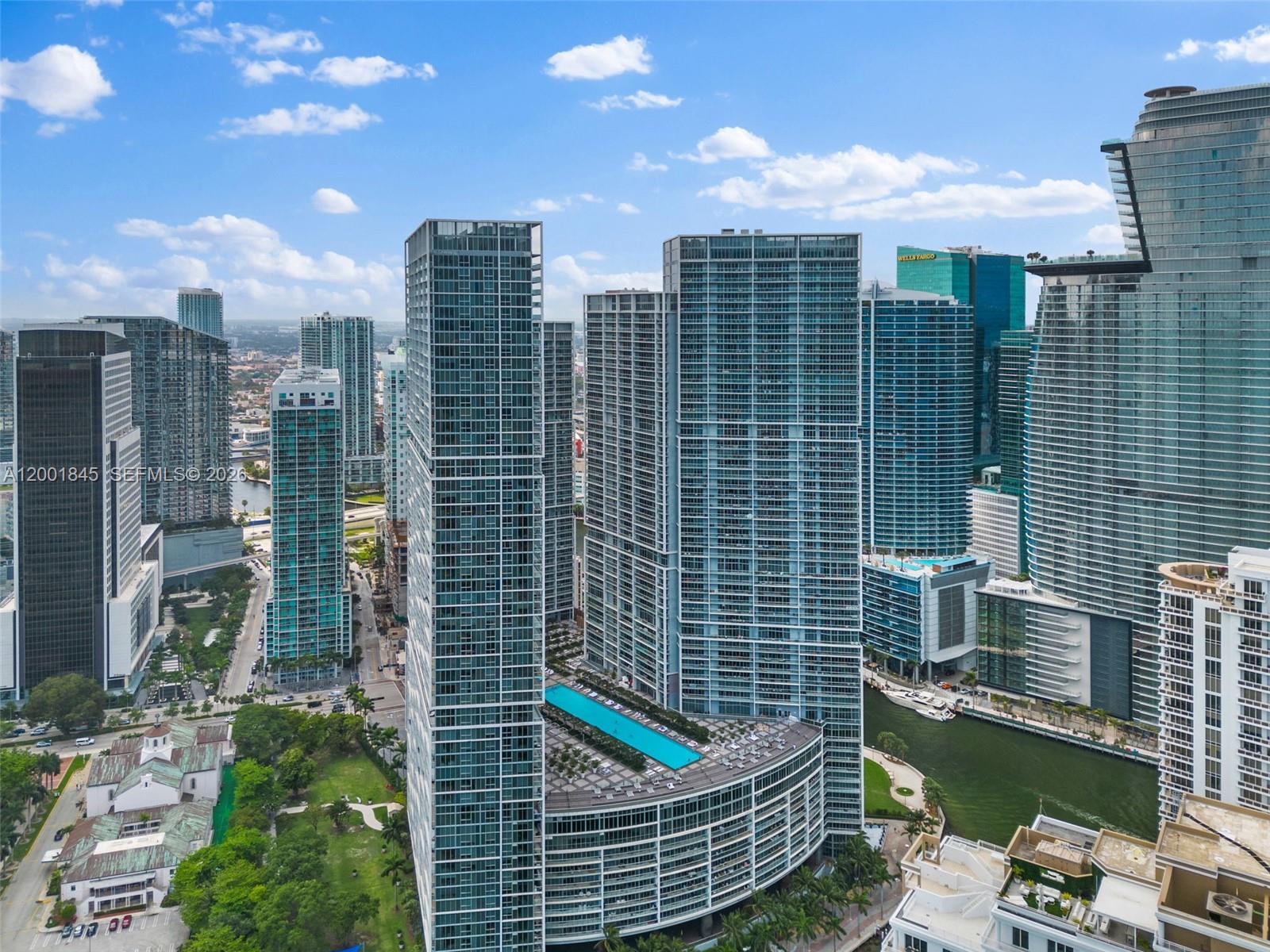 ICONBRICKELL CONDO NO 1 - Residential