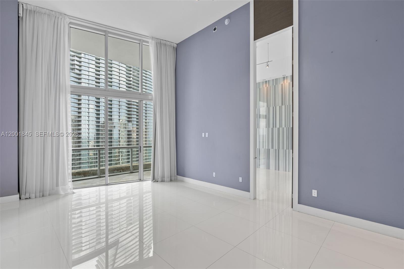 ICONBRICKELL CONDO NO 1 - Residential