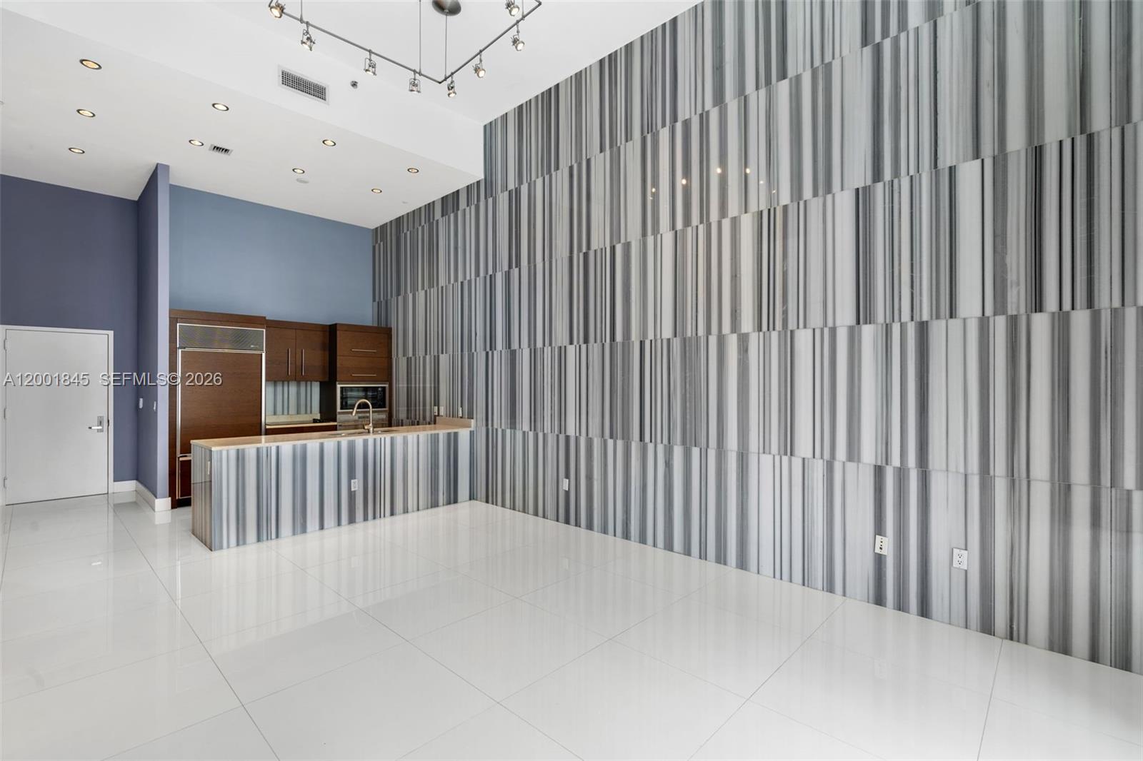 ICONBRICKELL CONDO NO 1 - Residential