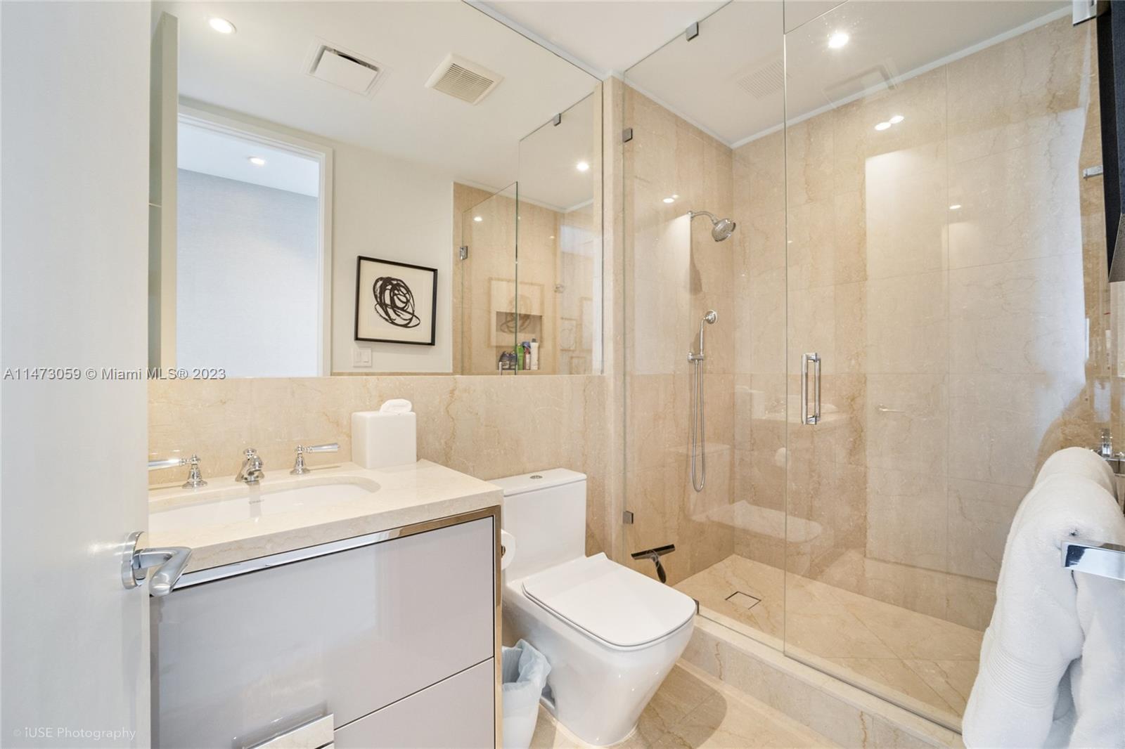 The Ritz-Carlton Residenc - Residential