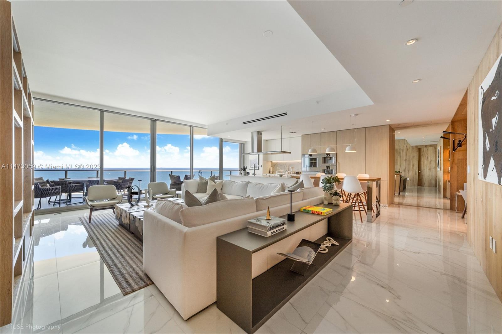 The Ritz-Carlton Residenc - Residential