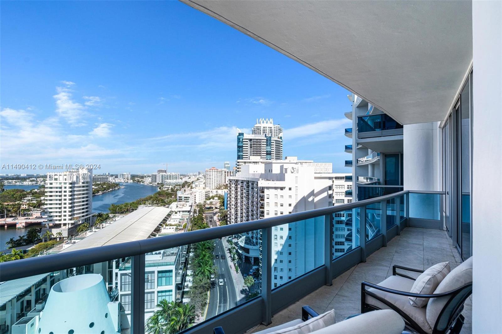 THE RESIDENCES AT THE BAT - Residential